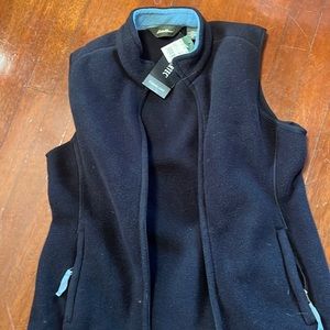 Eddie Bauer Fleece Vest -never used